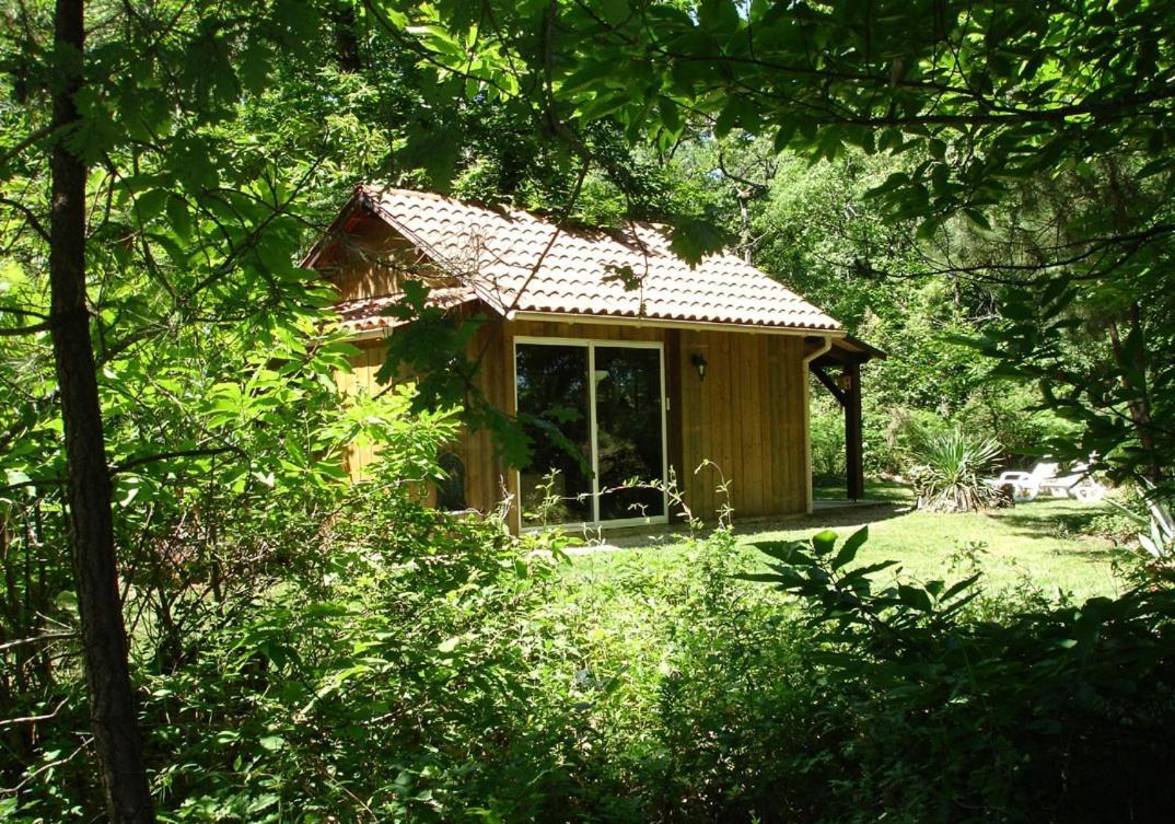 Les Cabanes De Rouffignac Villa Екстериор снимка
