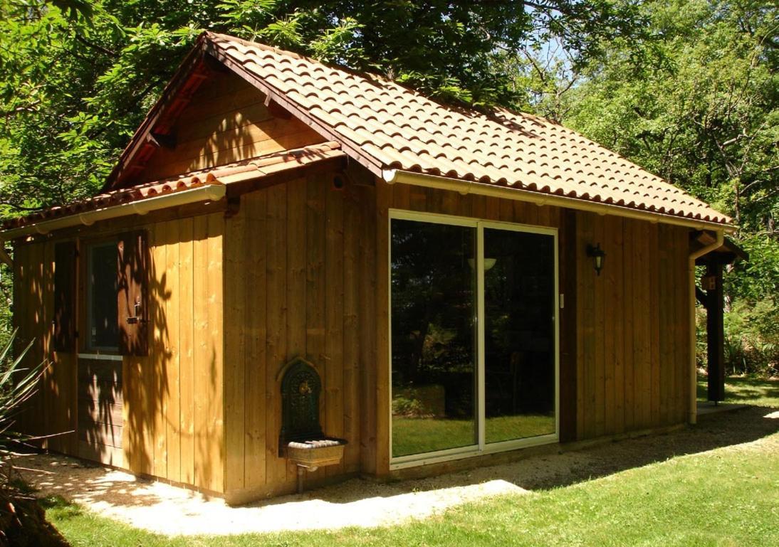 Les Cabanes De Rouffignac Villa Екстериор снимка